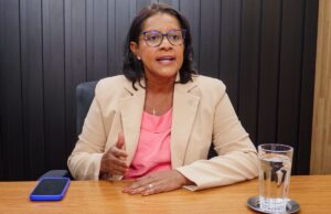 Gisela diz aderir a rodízio na Câmara após Assis se licenciar