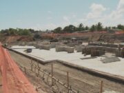 Vitrine do governo, obras do PAC têm restrições de recursos e paralisações