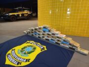 09:54 –
Casal é preso com mais de 40 quilos de maconha durante fiscalização na BR-070