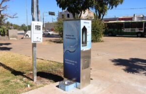 07:43 –
Bebedouros públicos são instalados em quatro praças de Cuiabá
