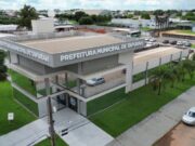 10:20 – 
							Prefeitura lança concurso público com 53 vagas e salários de até R$ 11,5 mil