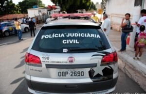 14:25 –
Motociclista a caminho do velório do pai é atingido por Fiat Toro conduzida por motorista embriagado