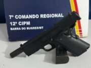 12:20 –
Faccionada de 32 anos é presa após ameaçar matar a irmã que mantém relacionamento com ex-marido da suspeita