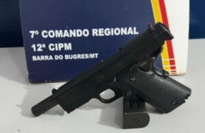 12:20 –
Faccionada de 32 anos é presa após ameaçar matar a irmã que mantém relacionamento com ex-marido da suspeita