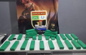 14:10 –
Polícia Militar apreende 30 quilos de maconha e prende dois faccionados em Várzea Grande