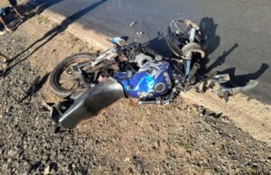 08:10 –
Adolescente de 14 anos morre após colisão entre moto e caminhão na BR-158
