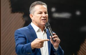 Povo está pagando pelas piadinhas e desdém do Governo Federal