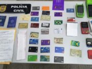 Mulher é detida por suspeita de aplicar golpes financeiros em idosos