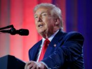 Trump estabelece 15% como tarifa básica e 50% para países com quem ‘não temos nos dado muito bem’