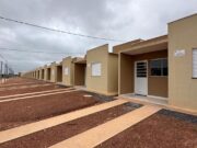 Governo e União entregam 125 casas em Várzea Grande
