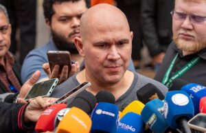 Abilio diz que prisão é abuso de autoridade e Moraes se tornou suspeito