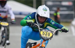 Piloto mato-grossense cai nas quartas de finais do Mundial de BMX