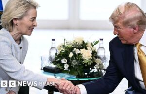 Tarifas: Trump anuncia acordo com UE e diz que ainda negocia com ‘3 ou 4 países’