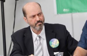 Faiad manda Janaina cuidar de 2026 e quer Bezerra em diretório