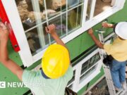 Imigrantes brasileiros nos EUA: as estratégias de trabalhadores da construção para evitar prisão