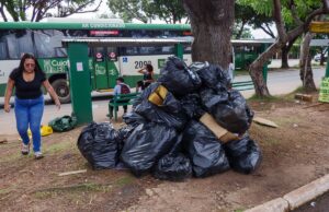 Prefeitura publica decreto e taxa do lixo deixa de ser cobrada