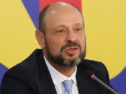 Ministro da Previdência tira poderes do presidente do INSS