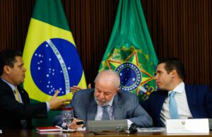 IOF: Moraes suspende decreto do governo e decisão do Congresso