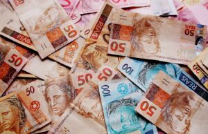 Metade dos trabalhadores aponta o dinheiro como maior causa de preocupação, diz pesquisa | Economia