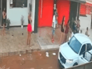 Jovem morre esfaqueado após causar confusão em boate