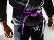 Instrutor de jiu-jitsu estupra aluna e ameaça a mãe da vítima para impedir denúncia