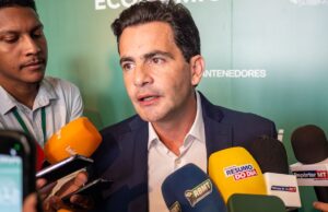 Comissão do União Brasil avalia punir vereador que xingou prefeita