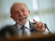 Lula vai falar com Brics e rejeita ligar para Trump: 'Não vou me humilhar'