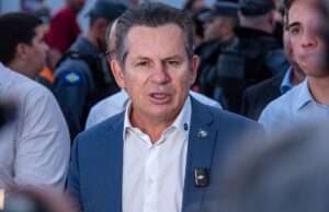 Mendes critica Eduardo por tarifaço e aponta equívocos de Lula