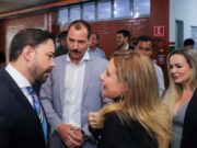 Carol Mello participa celebra nova casa do Legislativo