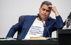 Produtora cobra R$ 1,9 mi de Emanuel por dívida de campanha