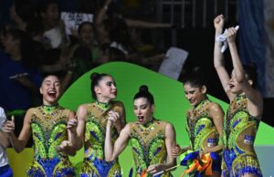 Conjunto brasileiro dá show e é prata no Mundial do Rio