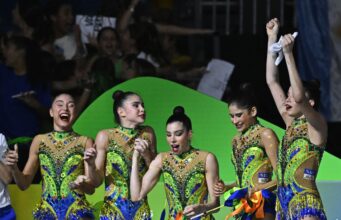 Conjunto brasileiro dá show e é prata no Mundial do Rio
