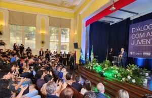 Roberto Barroso: “MT está entre os oito estados com a melhor educação pública do país”