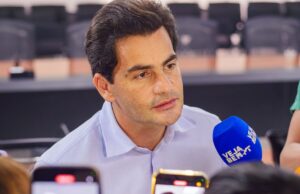 Garcia rebate Bezerra e nega que governo “enxotou” MDB de aliança