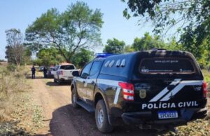 Homem é encontrado morto com pescoço e pés amarrados