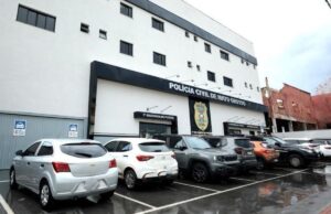 Polícia investiga e faz buscas por rapaz e vizinha sequestrados