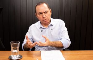 Líder: “Se tem algo que Abilio fez foi respeitar os servidores”