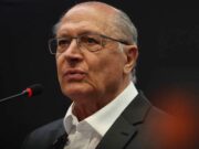 Avião de Alckmin, Fávaro e Tebet tem pane em escala na Colômbia