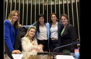 Motta desocupa Mesa e diz: 'Interesses pessoais não estão acima do povo'