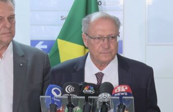 Tarifaço: Conselho de ministros da Camex aprova consulta à OMC, diz Alckmin | Economia