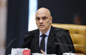 STF volta aos trabalhos hoje com expectativa de falas em defesa a Moraes