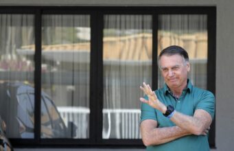 STF CONDENA BOLSONARO A 27 ANOS E 3 MESES DE PRISÃO