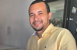 Assessor de vereador do PT é preso acusado de elo com facção