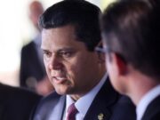 Alcolumbre diz que votação no plenário depende do regimento