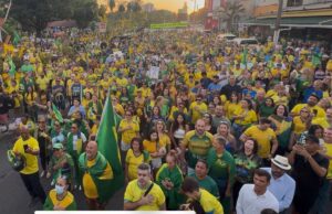 Cuiabanos criticam Lula, pedem anistia e impeachment no STF