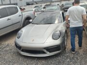PF caça empresário foragido e sequestra Porsche em Cuiabá