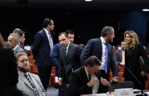 Defesa de Bolsonaro se manifestará hoje: veja o roteiro do julgamento