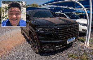 Polícia apreende carros, relógios e dinheiro na casa de advogado