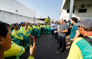 Prefeito anuncia ajustes na Limpurb e garante proteção aos trabalhadores