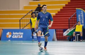 Com hat-trick, Luiz Henrique leva Mato Grosso ao título da 2ª divisão do futsal nos Jogos da Juventude CAIXA